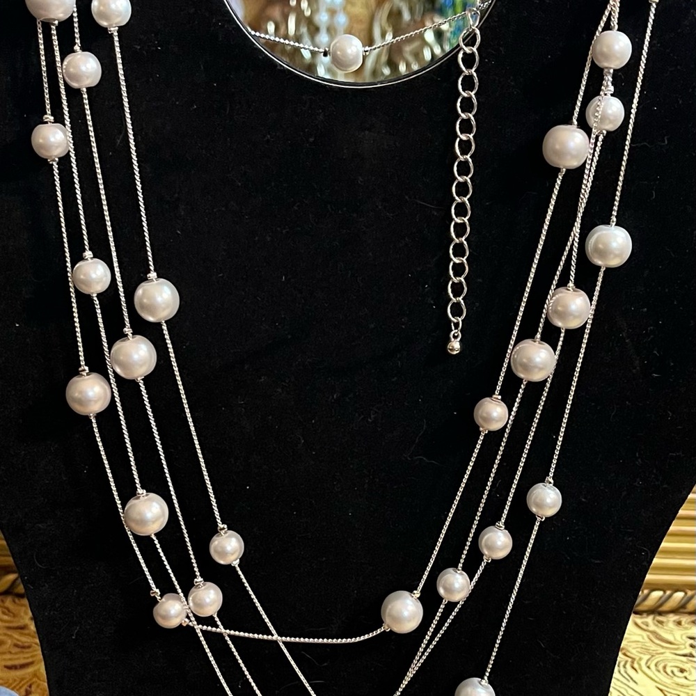 Pearl necklace
